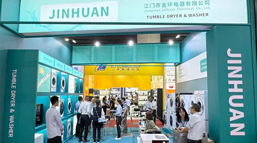 廣交會第一天！金環(huán)電器吸引世界各地客戶駐足參觀交流